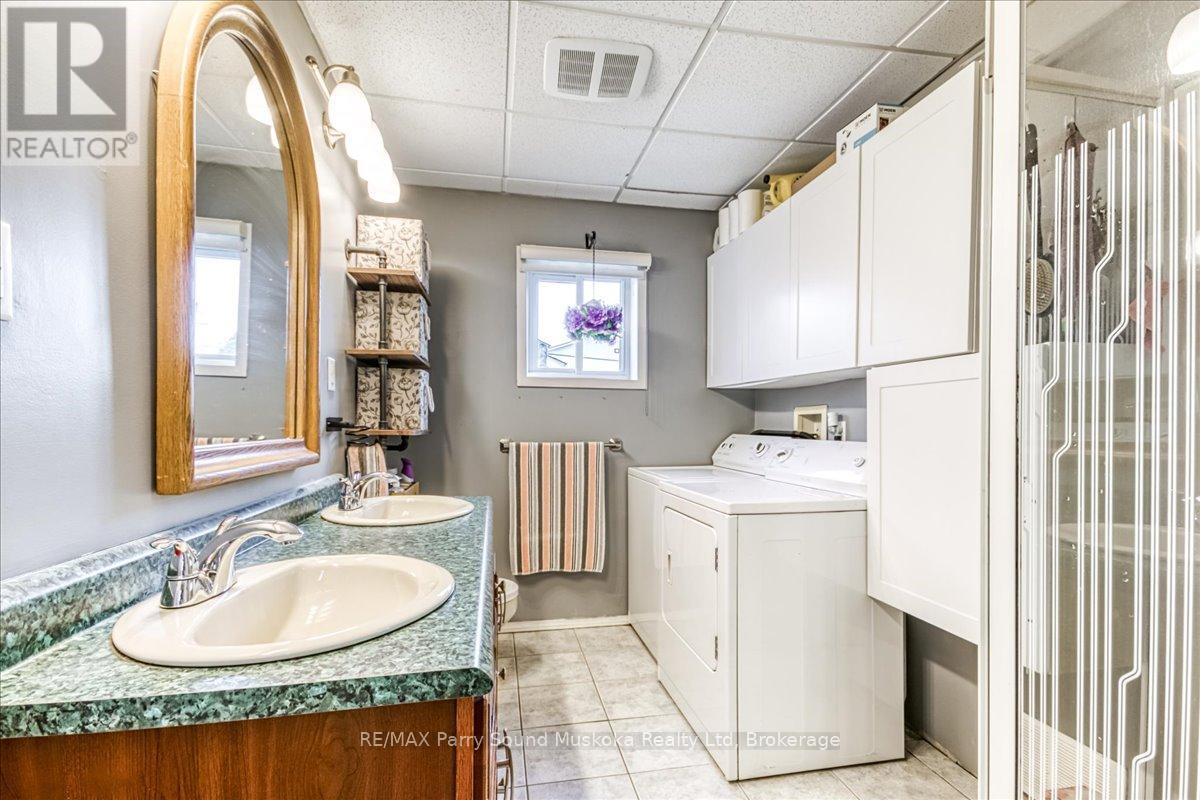 216 Arthur Street, West Nipissing, Ontario  P2B 1E7 - Photo 26 - X12454655