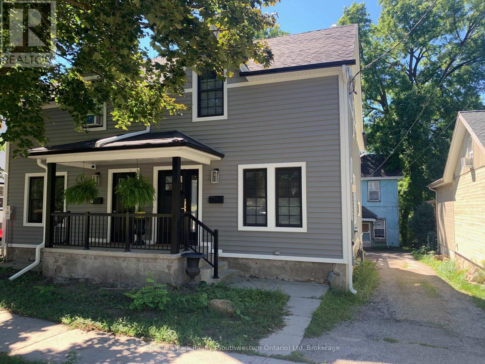 114-116 Arthur Street, Guelph, Ontario  N1E 4V2 - Photo 1 - X12454729