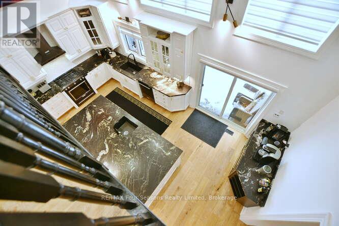 129 Blueski George Crescent, Blue Mountains, Ontario  L9Y 0S9 - Photo 24 - X12454792