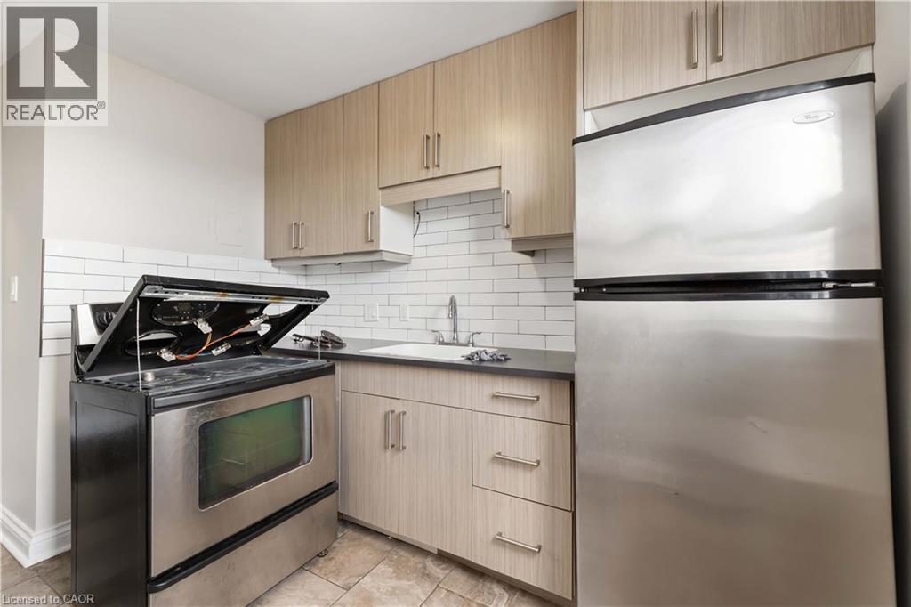 2189 King Street E Unit# 12, Hamilton, Ontario  L8K 1W8 - Photo 11 - 40777318