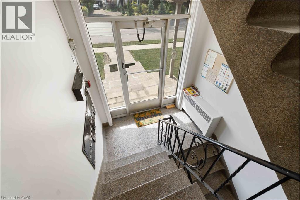 2189 King Street E Unit# 12, Hamilton, Ontario  L8K 1W8 - Photo 5 - 40777318