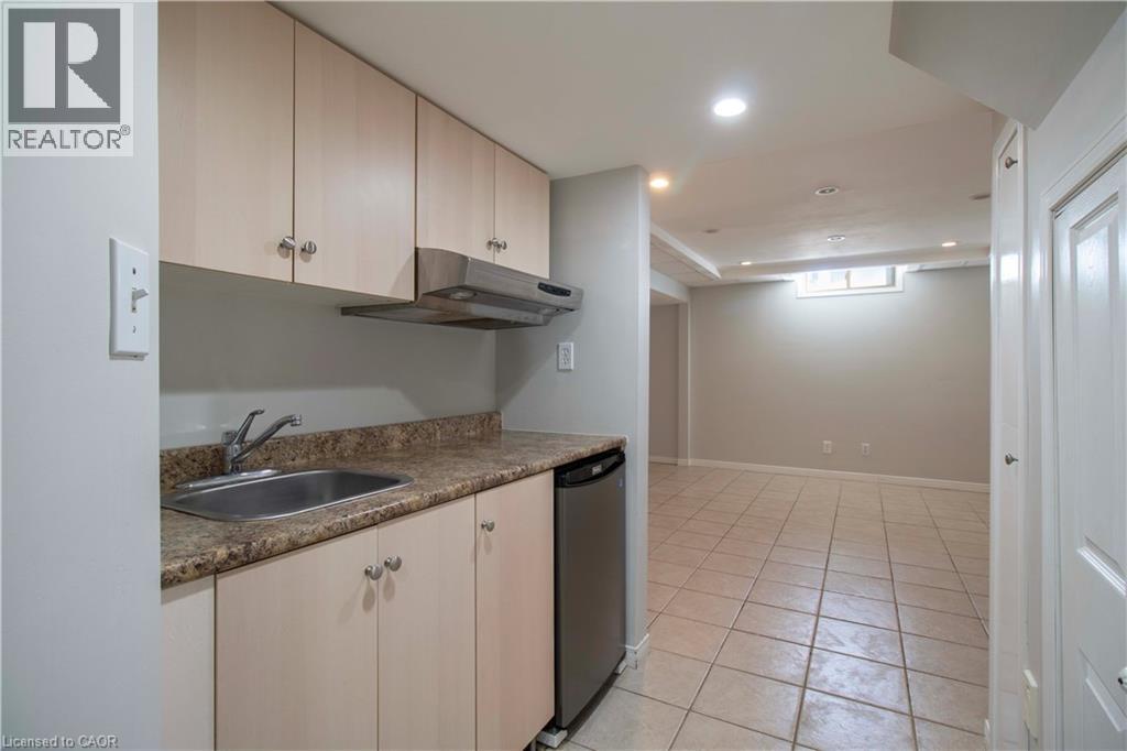 26 Kendrick Court, Ancaster, Ontario  L9G 5A4 - Photo 38 - 40777763