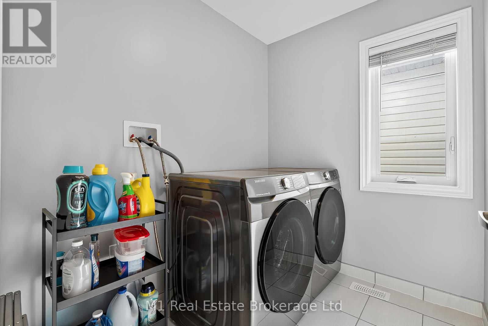 43 Harpin Way W, Centre Wellington, Ontario  N1M 0H7 - Photo 37 - X12454888
