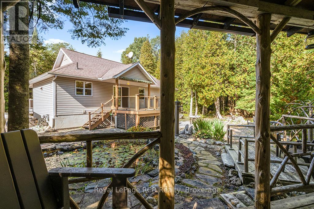 83 Lakewood Country Lane, Northern Bruce Peninsula, Ontario  N0H 1W0 - Photo 36 - X12454928