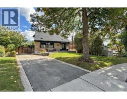 23 SYLVIA Crescent, Hamilton, Ontario