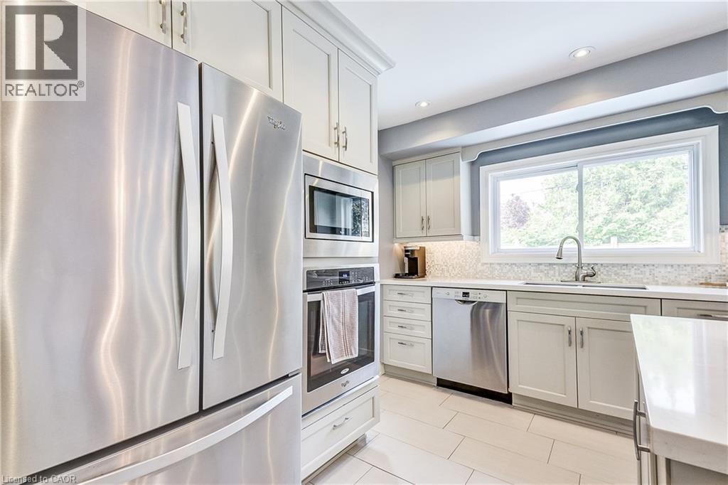 5203 Broughton Crescent, Burlington, Ontario  L7L 3C1 - Photo 15 - 40775605