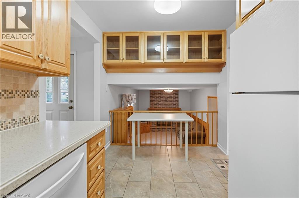 2400 Eaglesfield Drive, Burlington, Ontario  L7P 3V5 - Photo 20 - 40777700
