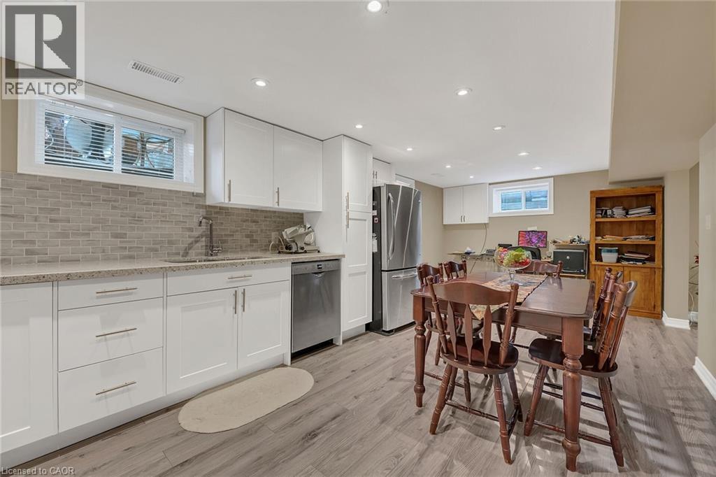 982 Highland Road E, Stoney Creek, Ontario  L8J 3G9 - Photo 26 - 40778078