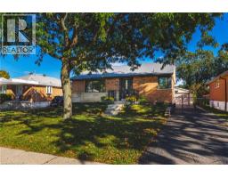 204 FERNWOOD Crescent, Hamilton, Ontario