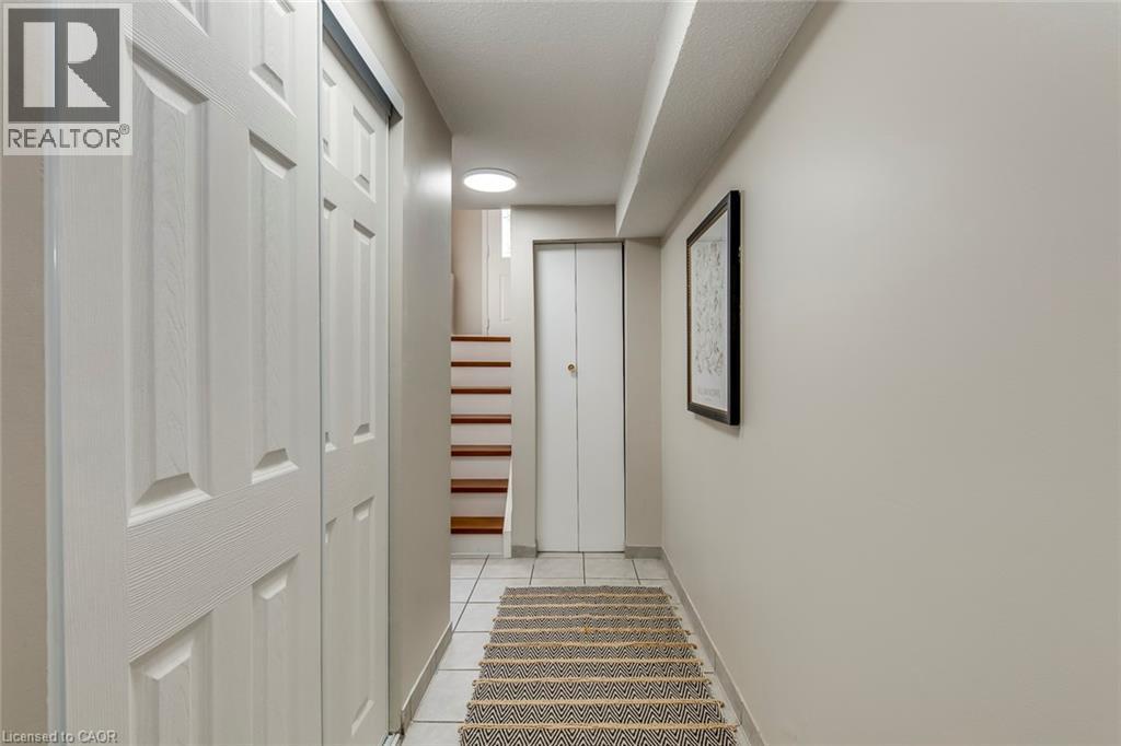 2309 Malcolm Crescent, Burlington, Ontario  L7P 4G8 - Photo 32 - 40777892