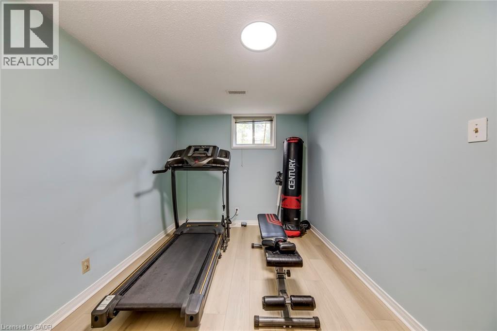 2309 Malcolm Crescent, Burlington, Ontario  L7P 4G8 - Photo 38 - 40777892