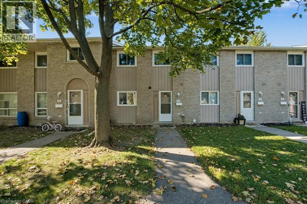 25 UPPER CANADA Drive Unit# 17, Kitchener, Ontario