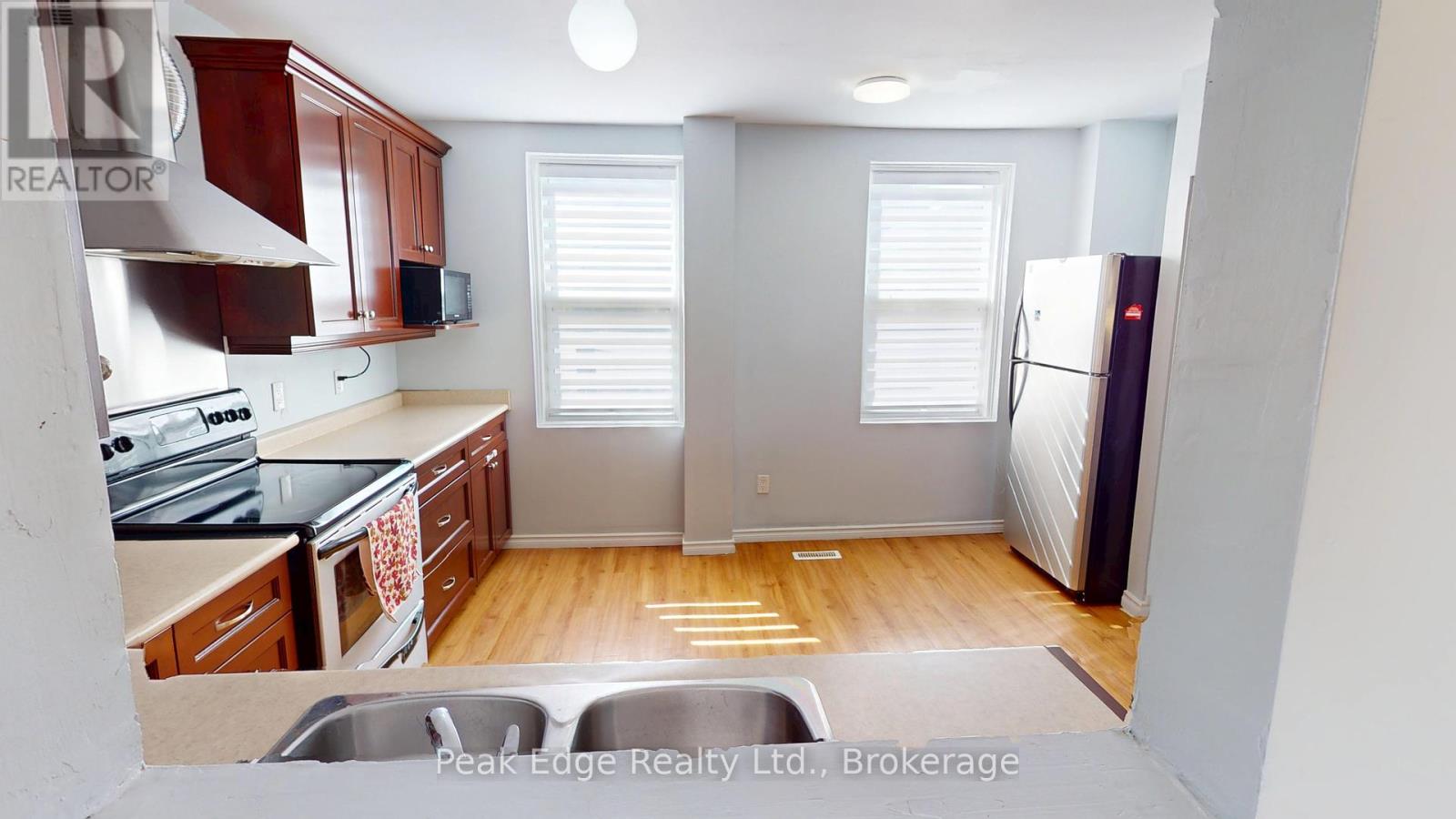 473 Campbell Street, Huron-Kinloss, Ontario  N0G 2H0 - Photo 4 - X12455588