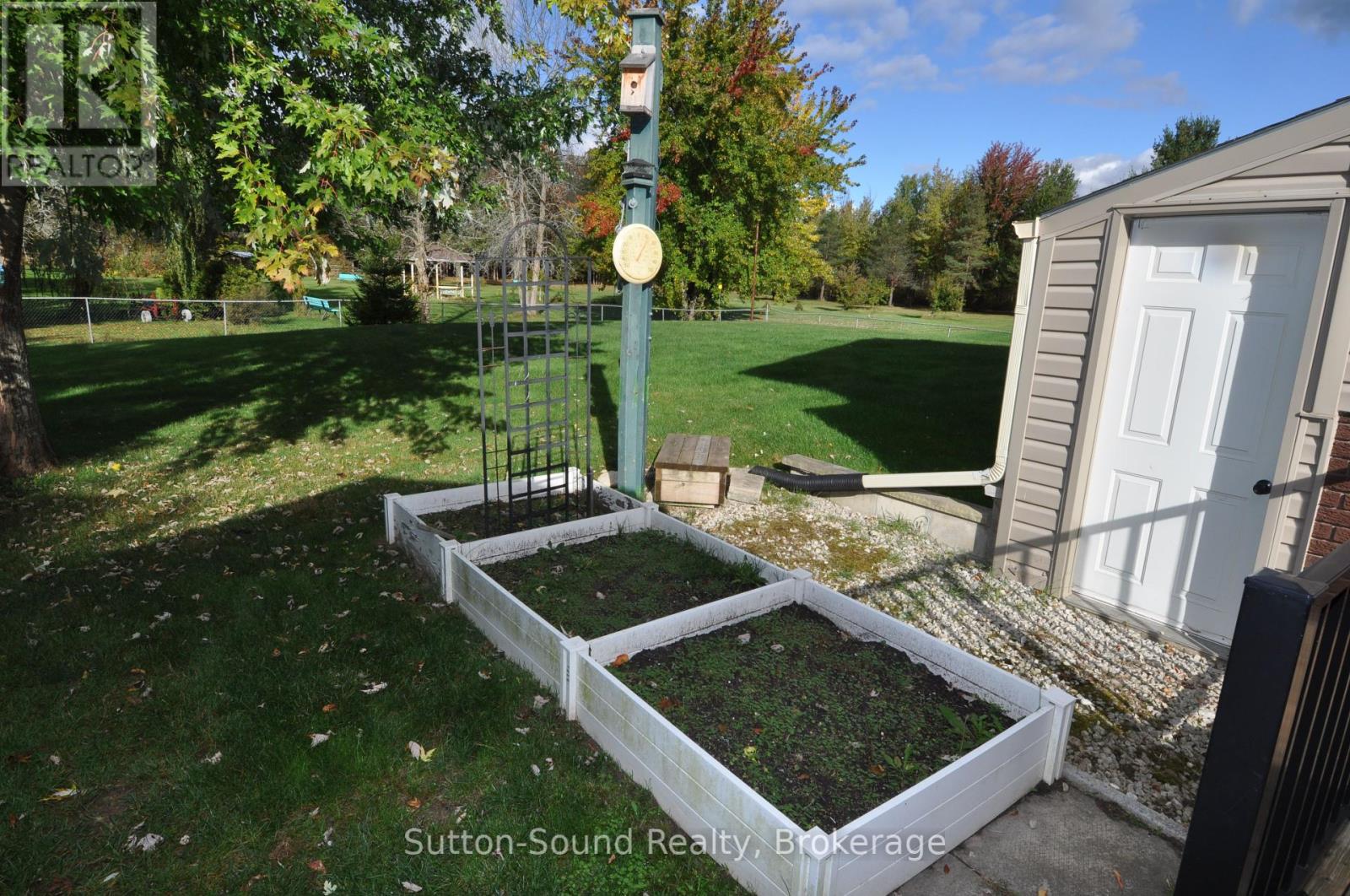 232 Finden Street, Georgian Bluffs, Ontario  N4K 6V5 - Photo 39 - X12456025