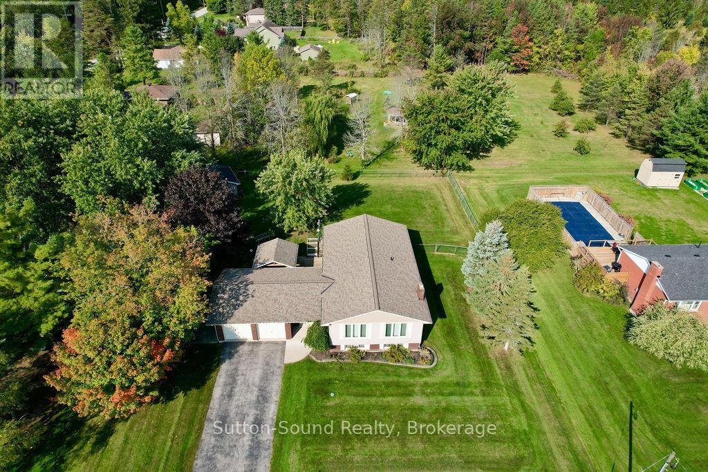 232 Finden Street, Georgian Bluffs, Ontario  N4K 6V5 - Photo 48 - X12456025