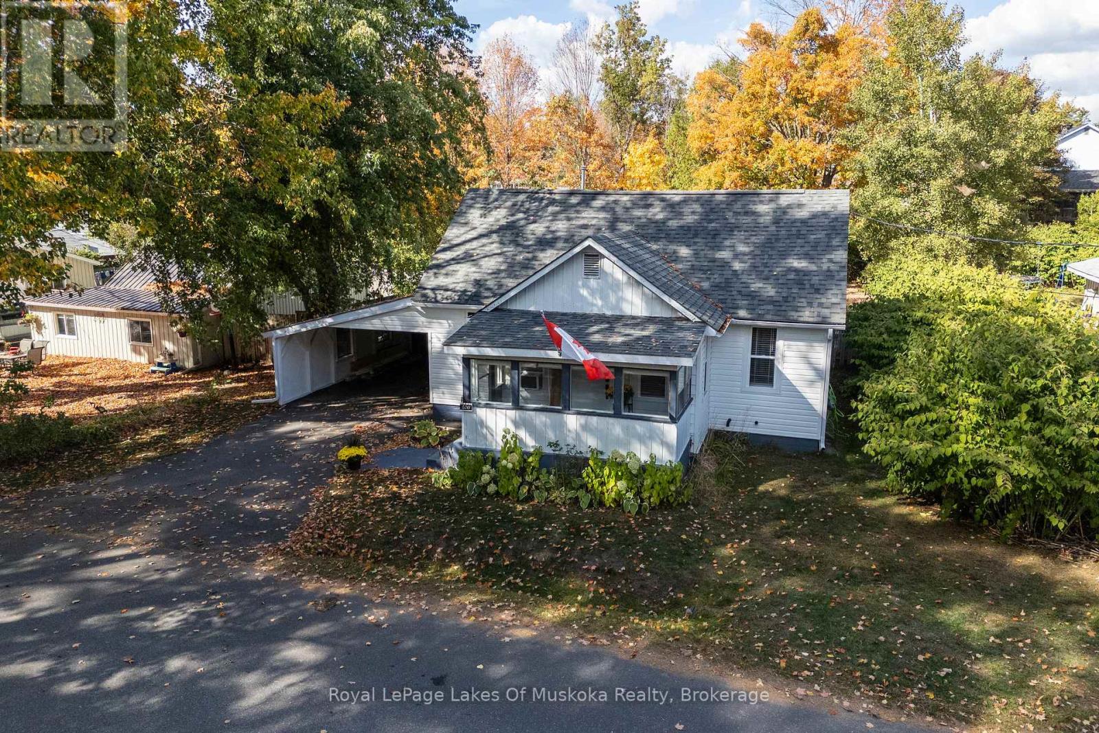 570 PINEDALE ROAD, Gravenhurst, Ontario