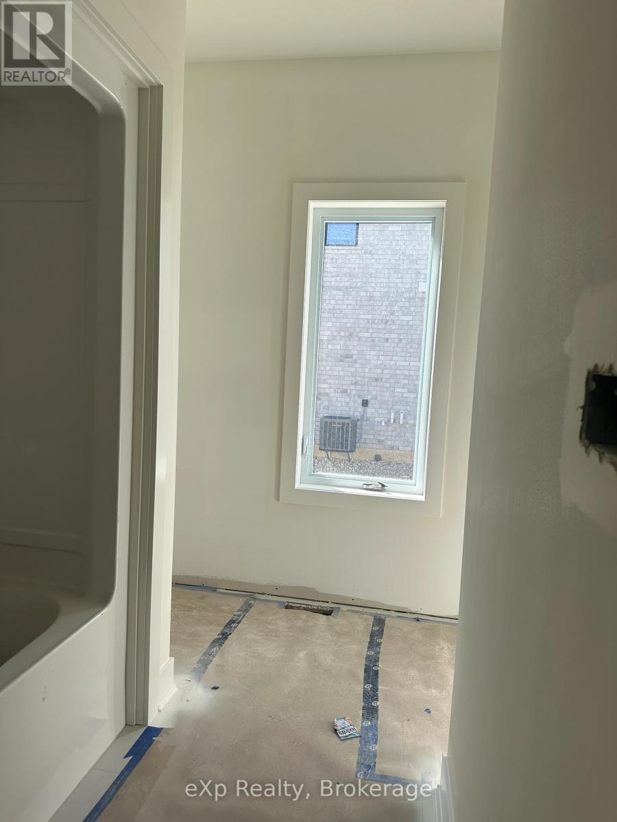 1036 Walton Avenue N, North Perth, Ontario  N4W 3S2 - Photo 10 - X12456108