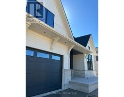 1036 WALTON AVENUE N, North Perth, Ontario