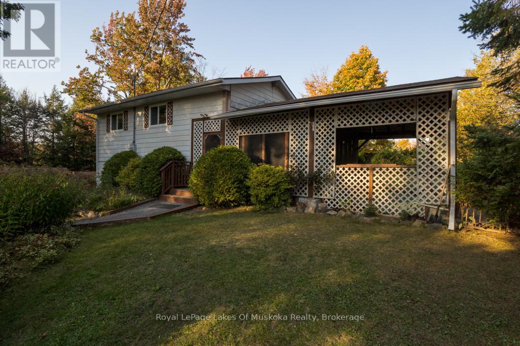1397 FRASERBURG ROAD, Bracebridge, Ontario