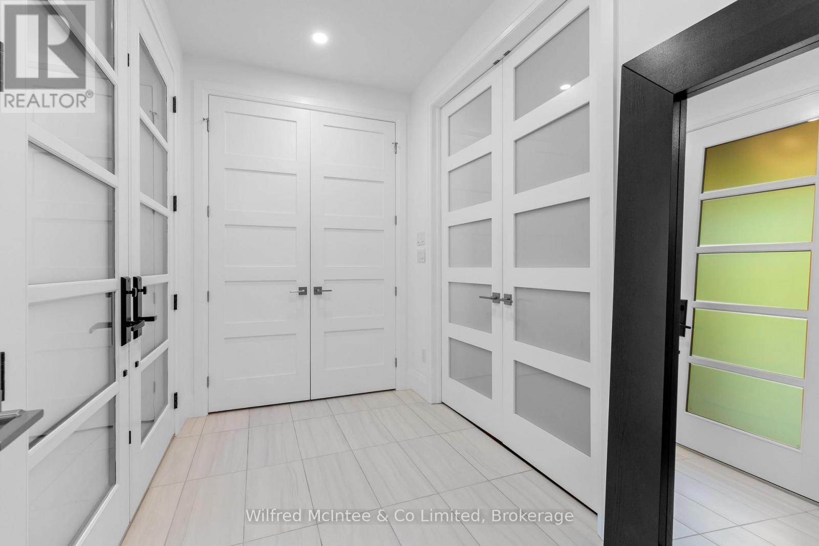 159 Upper Lorne Beach Road, Kincardine, Ontario  N0G 2T0 - Photo 12 - X12456653