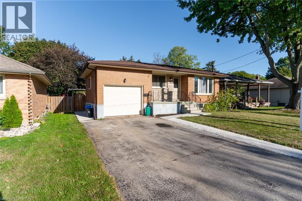 39 EVELYN Street, Brantford, Ontario