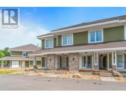 B#206 - 1869 MUSKOKA ROAD 118 HIGHWAY W, Muskoka Lakes, Ontario