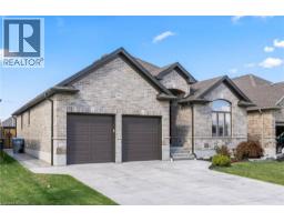 86 FORBES Crescent, Listowel, Ontario
