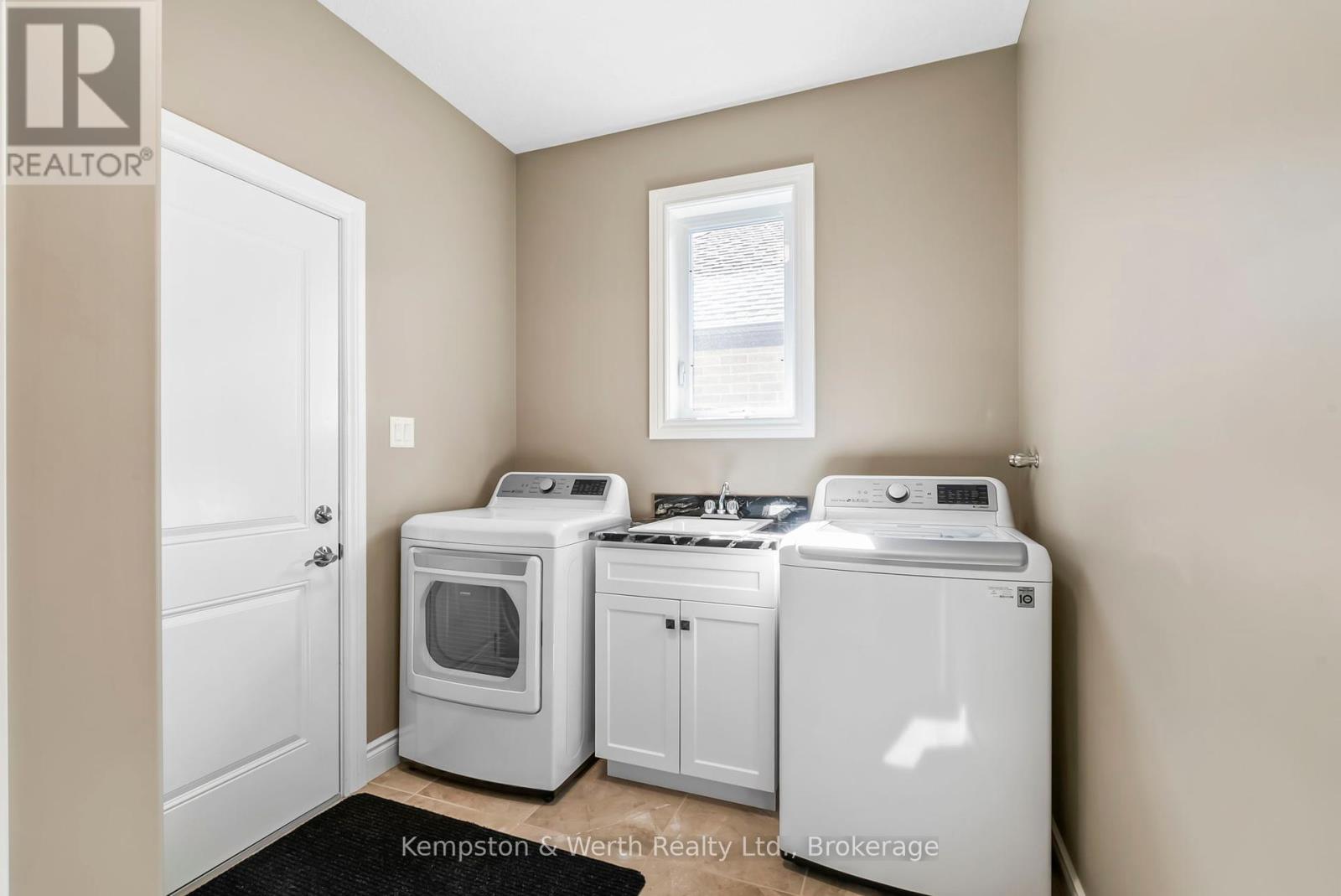 86 Forbes Crescent, North Perth, Ontario  N4W 0B8 - Photo 23 - X12457066