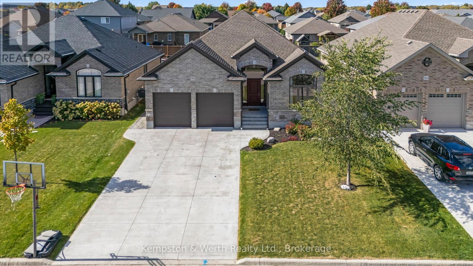 86 Forbes Crescent, North Perth, Ontario  N4W 0B8 - Photo 44 - X12457066