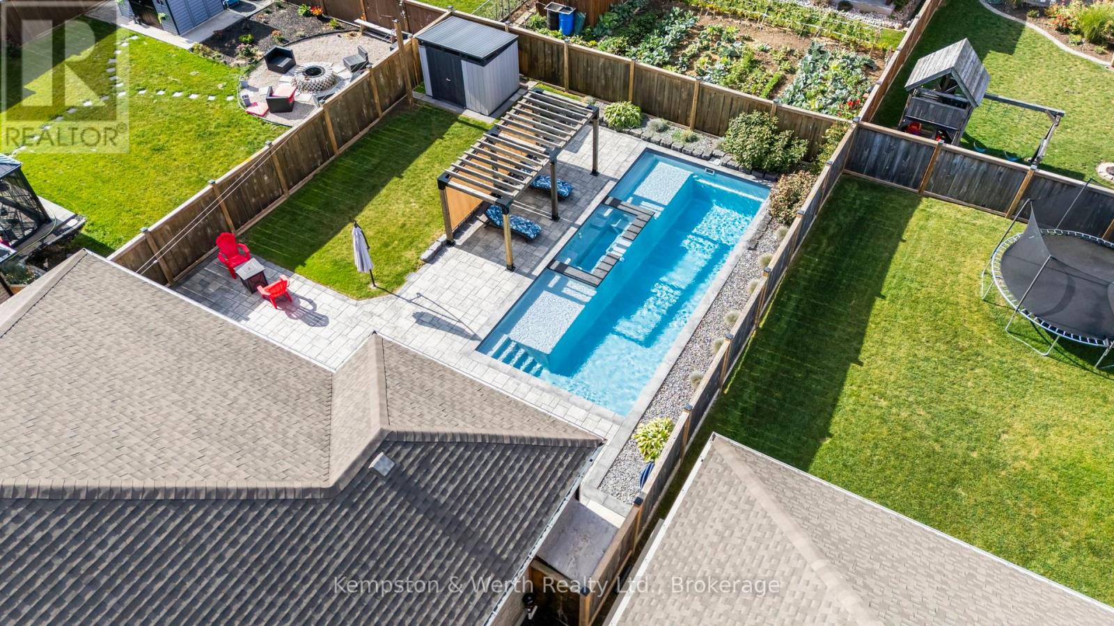 86 Forbes Crescent, North Perth, Ontario  N4W 0B8 - Photo 46 - X12457066