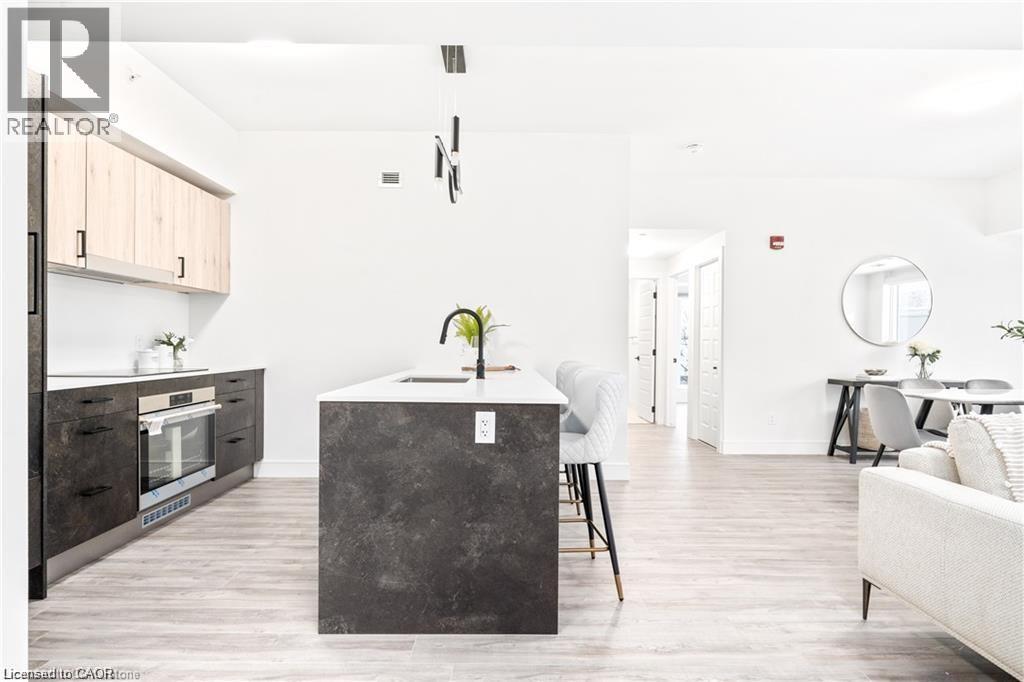 2 Dundas Street W Unit# 402, Belleville, Ontario  K8P 1A1 - Photo 7 - 40778052