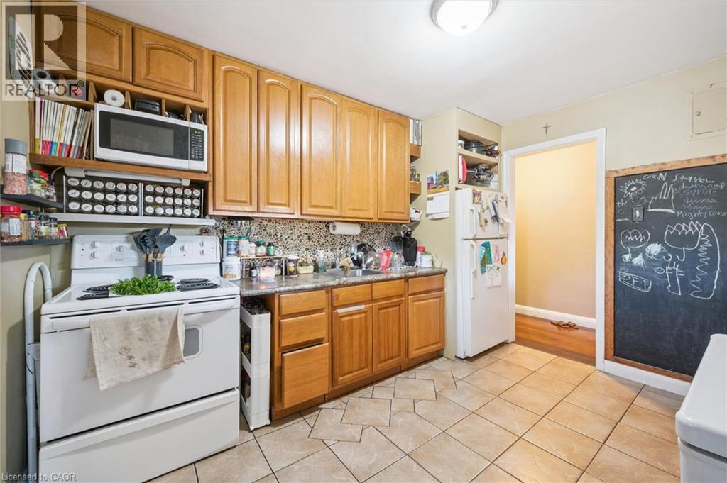 180 Becker Street, Kitchener, Ontario  N2B 1X7 - Photo 7 - 40775874