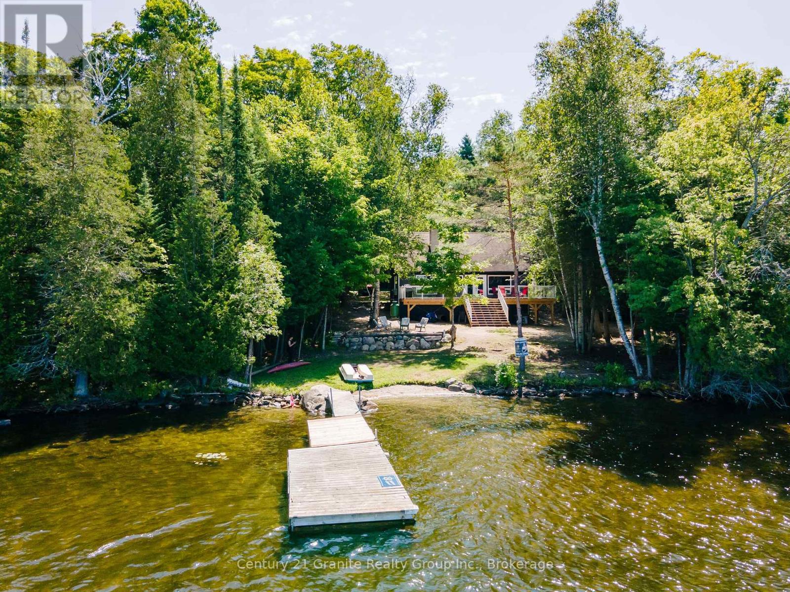 2347 Kashagawigamog Lake Road, Minden Hills, Ontario  K0M 2K0 - Photo 1 - X12457237