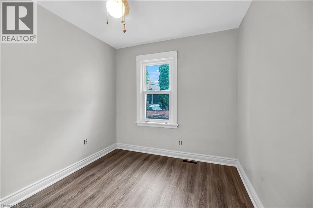 1256 Cannon Street E, Hamilton, Ontario  L8H 1V3 - Photo 13 - 40778357
