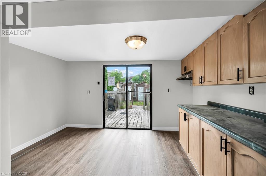 1256 Cannon Street E, Hamilton, Ontario  L8H 1V3 - Photo 8 - 40778357