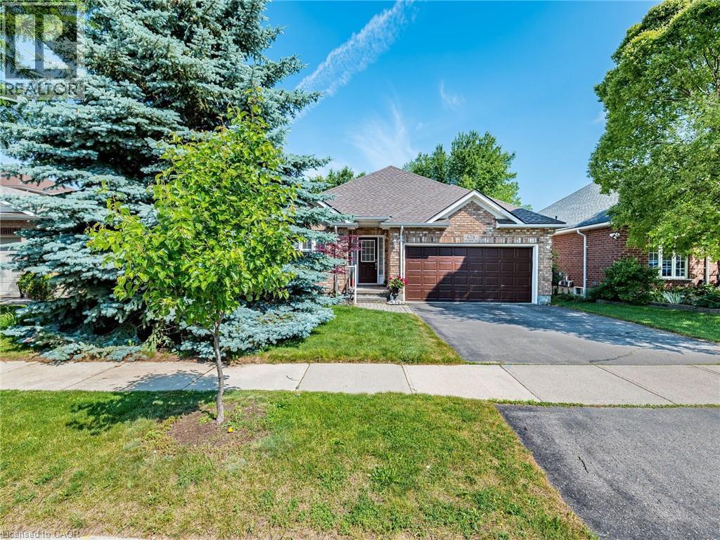 678 SALZBURG Drive, Waterloo, Ontario