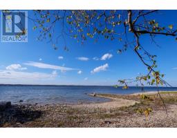 3573 EAST BAYSHORE ROAD, Owen Sound, Ontario