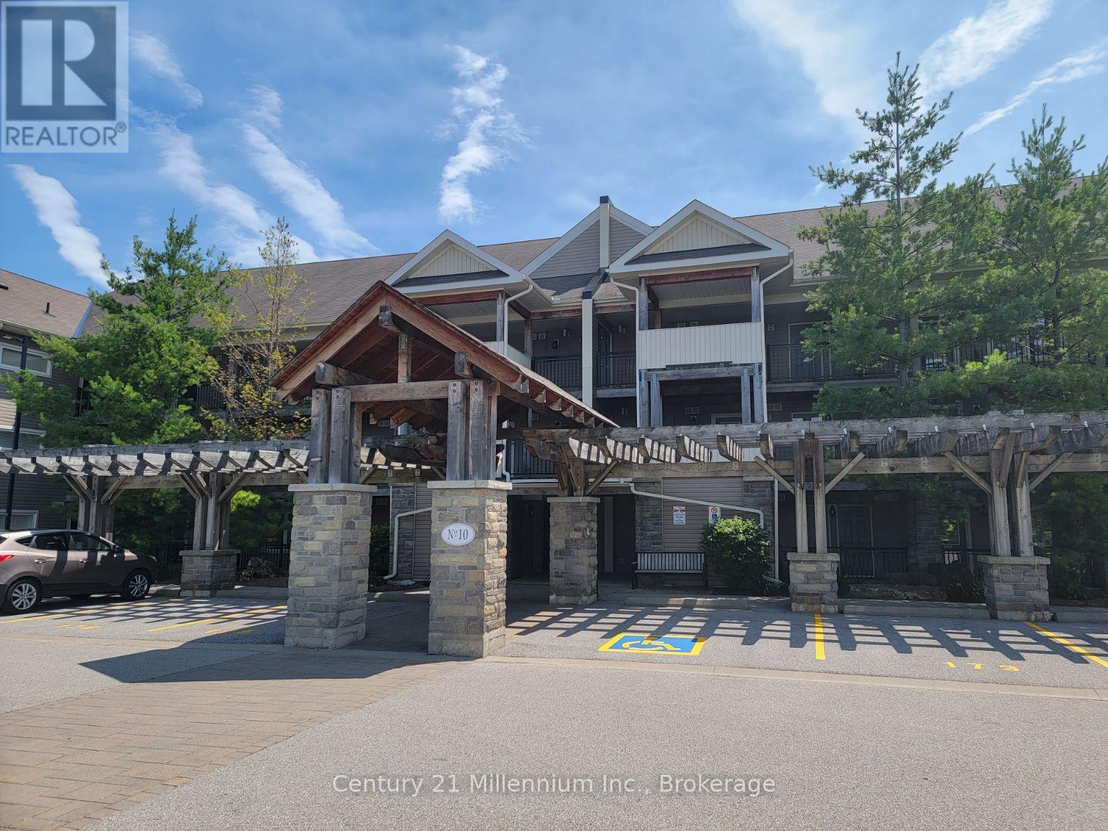 208 - 10 BRANDY LANE DRIVE, Collingwood, Ontario