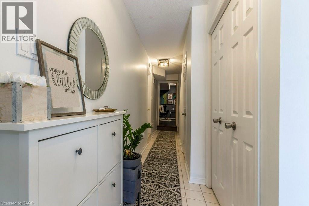 26 Moss Boulevard Unit# 77, Hamilton, Ontario  L9H 6W8 - Photo 6 - 40773964