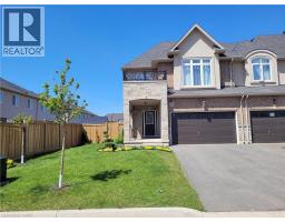 9 ZINFANDEL Drive, Stoney Creek, Ontario