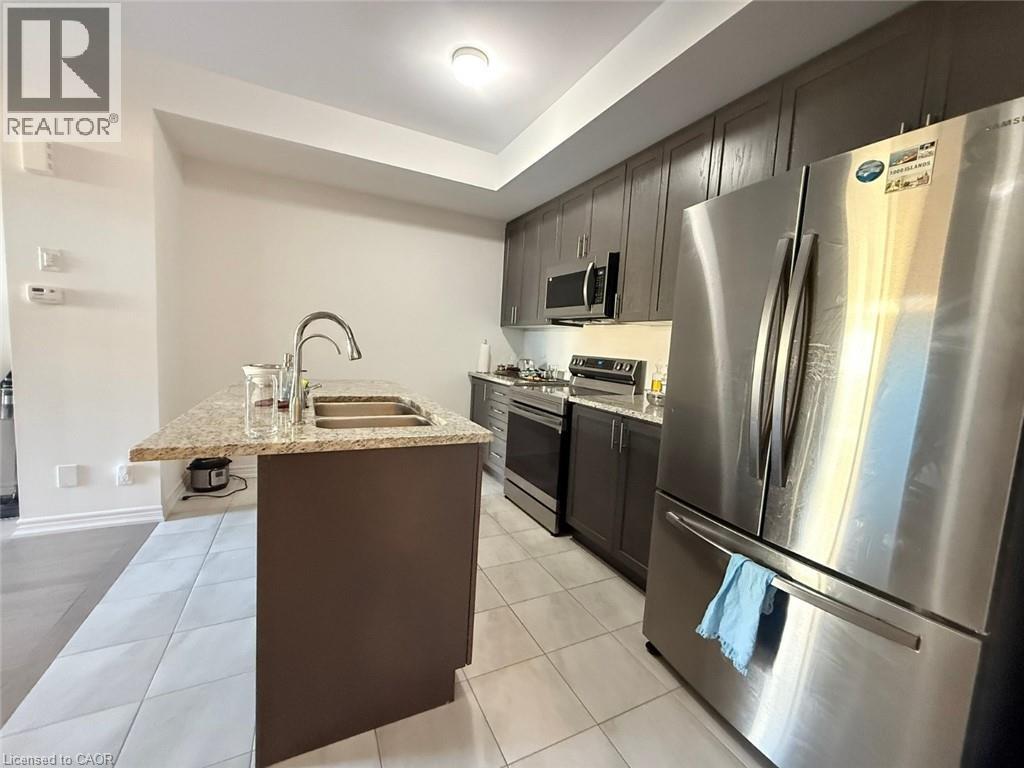 1071 Lockie Drive, Oshawa, Ontario  L1L 0R9 - Photo 8 - 40775660