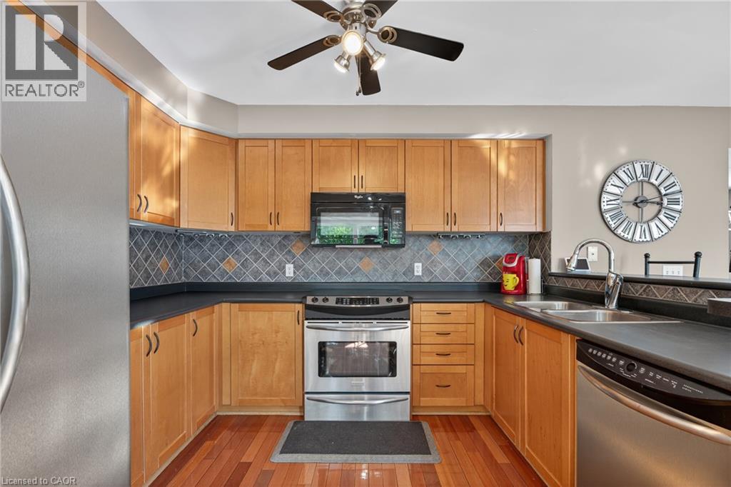 92 Baggs Crescent, Cambridge, Ontario  N1T 2E8 - Photo 3 - 40777006