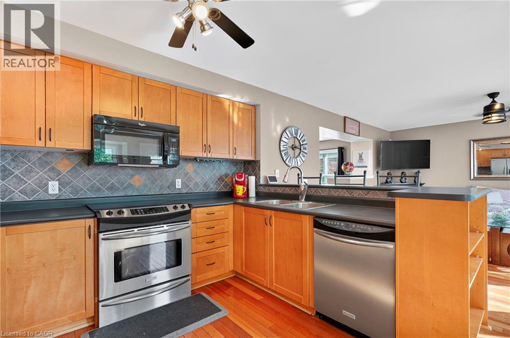 92 Baggs Crescent, Cambridge, Ontario  N1T 2E8 - Photo 4 - 40777006