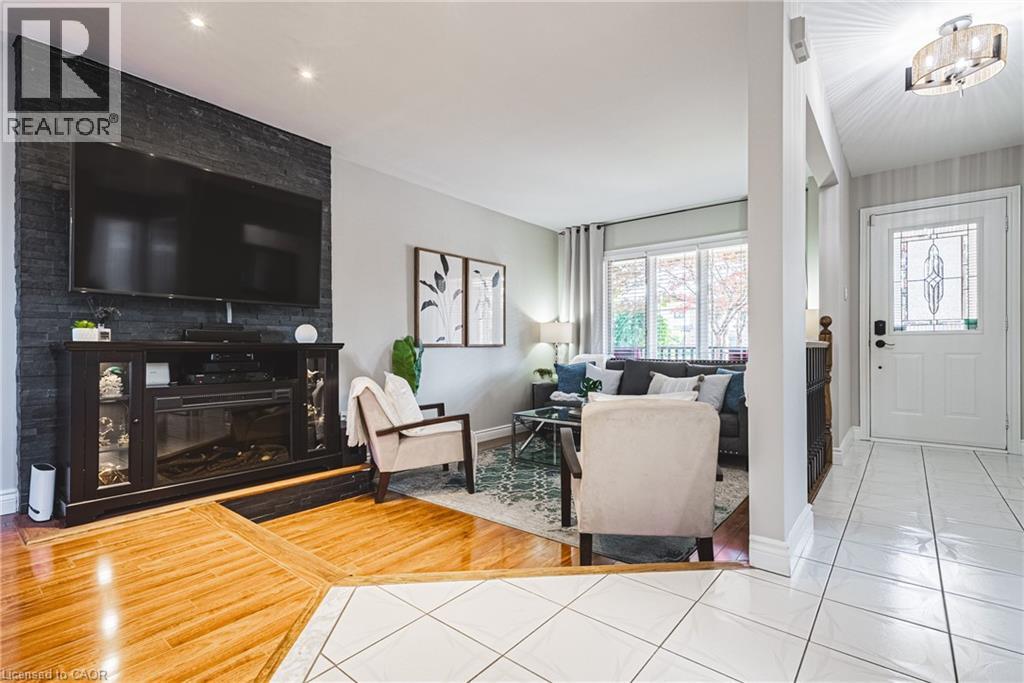 176 Highland Road W, Hamilton, Ontario  L8J 2S6 - Photo 6 - 40778595