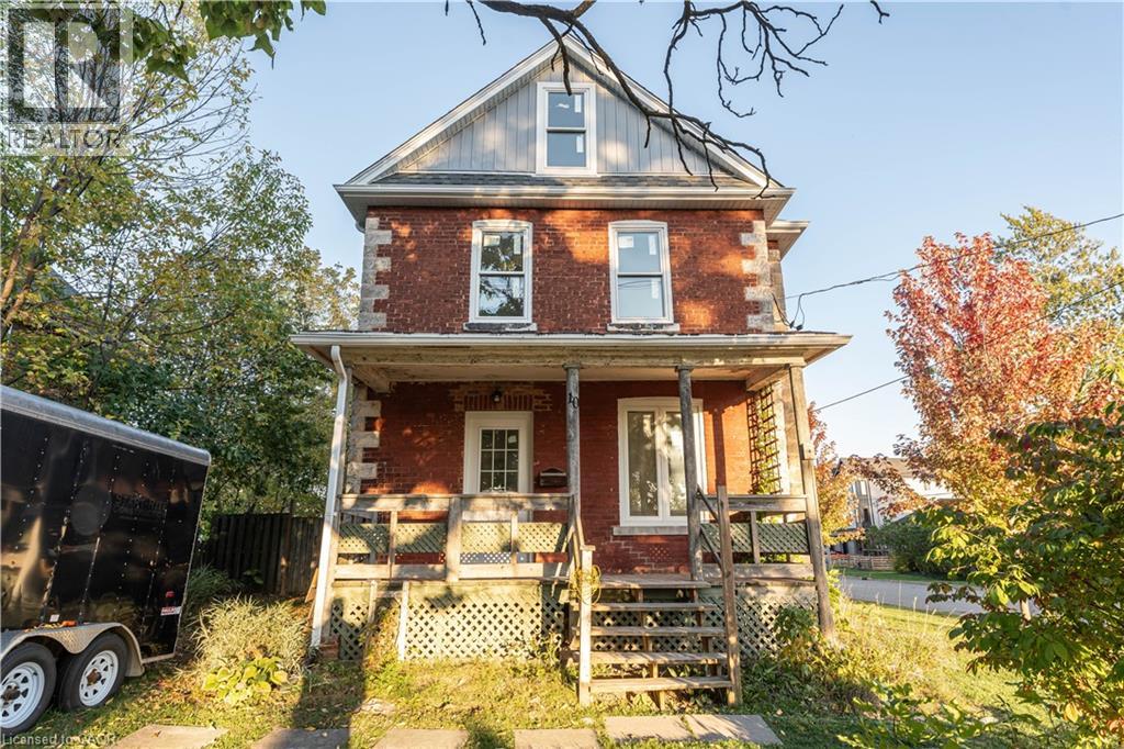 10 BAY Avenue Unit# 2, Welland, Ontario