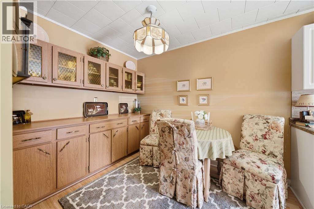 9 Grant Boulevard Unit# 102, Dundas, Ontario  L9H 4L5 - Photo 9 - 40778205