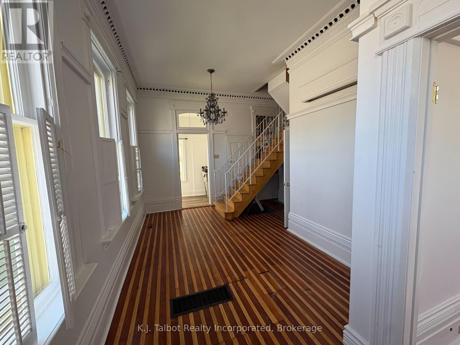 79 Albert Street, Central Huron, Ontario  N0M 1L0 - Photo 16 - X12459832