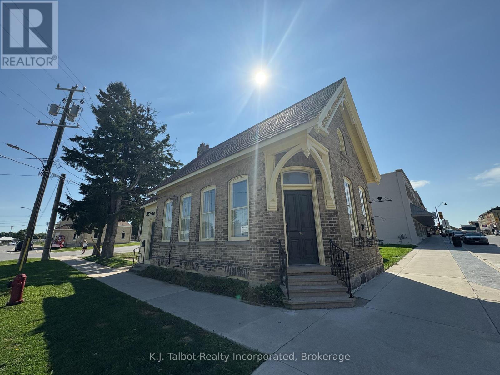 79 Albert Street, Central Huron, Ontario  N0M 1L0 - Photo 23 - X12459832