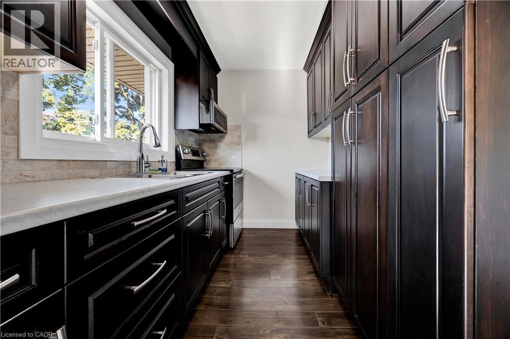 434 Greenfield Avenue Unit# 3, Kitchener, Ontario  N2C 1E7 - Photo 4 - 40778732