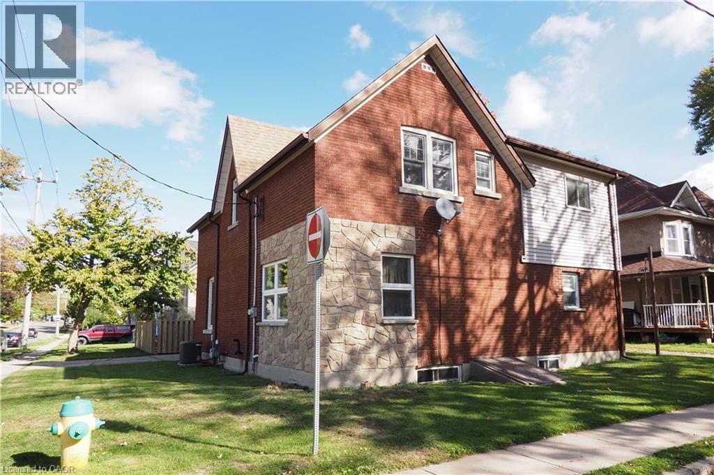 127 Nile Street, Stratford, Ontario  N5A 4C9 - Photo 4 - 40778678
